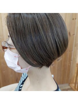 ラナヘアー(Rana) ショートボブ