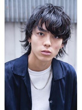 ケアリー 浦和美園(Carelly) ツイストパーマ七三オールバックマッシュウルフスリークショート