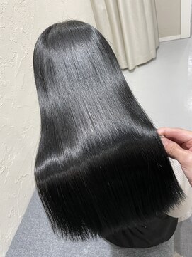 リリック(LyriQ) LryiQ式髪質改善/艶髪/絹髪/髪質改善トリートメント/永井