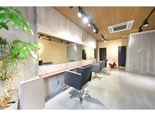 ヨキ ヘアサロン 北綾瀬(YOKI hair salon)の雰囲気（【北綾瀬/髪質改善】替えのマスクもございます。）