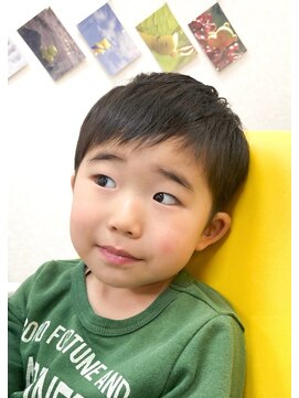 黄ぐまくん美容室 キッズカット お子様カット