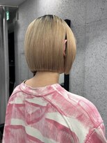 ラフ 立川(Laff)&nbsp;簡単スタイリング/切りっぱなしボブ/立川/ハイトーンカラー