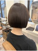 切りっぱなしボブ　丸みボブ　艶感　ダークアッシュカラー　美髪