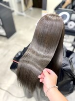 フィーネ 吉祥寺(Fi -Ne)&nbsp;髪質改善トリートメント / 絹髪 / アッシュ / 吉祥寺