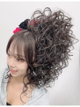 盛り髪/スジ盛り/チラシサイドアップ/体育祭/マーメイドアップ