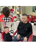 -80's American barber shop-