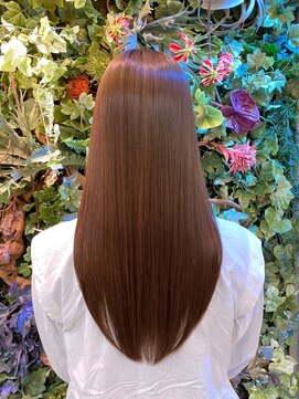 シーン(SCENE) 髪質改善/縮毛矯正/レイヤーカット/セミロング/伸ばしかけヘア