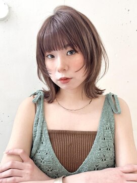 ビーチ(BEACH) レイヤーカット/韓国ヘア/クラゲヘアー/小顔/オリーブグレー黒髪