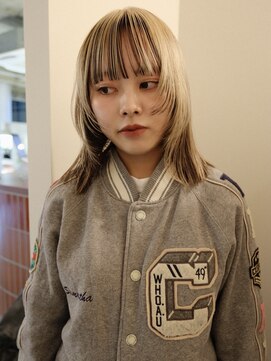 トッド(tod) ブリーチカラー　デザインカラー　丸の内　MISAKI 透明感カラー