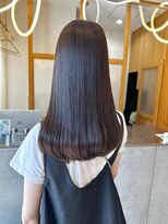 スリーオオテマエ(three. Otemae) 【three】韓国風ロングヘア×ブラウンベージュ[女性専用サロン]