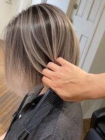 ハーパーズ 渋谷(harpers)&nbsp;ホワイトベージュバレイヤージュボブ