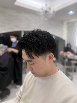 クオリス 赤塚店(QUALIS) 冬◎メンズ爽やかアップバング パーマなし スタイリング