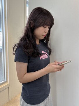 エムサロン 高崎あら町テラス(emusalon) [mayuki]光に当たると透けるラベンダー