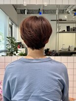 インザヌーク(INN the neuk)&nbsp;白髪ぼかし×ピンクブラウンの丸みショート
