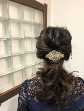 ラ ヴィナチュレル(La vie neturelle) ヘアセット☆