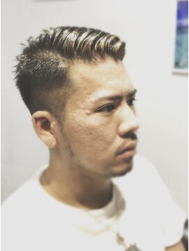 フリーダムデザイン(FreeDoM Design hair&nail) サイド1mmフェードカット【F.D 代々木上原/幡ヶ谷/渋谷区】