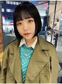 ミニボブ×前髪パッツン×ディープブラック