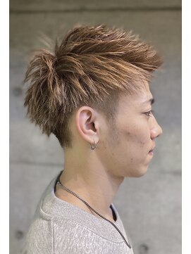 グランアージュ 錦糸町(grandage) メンズ/ワイルドツーブロック刈り上げ/アップバングスタイル