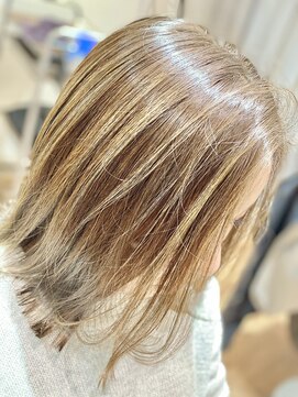 エヌ 武庫之荘店(enu) ミディアム3Dハイライトカラー