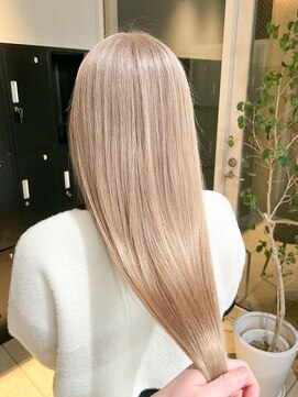 シーク 天神(SEEK) 【SEEK 宮本征破】