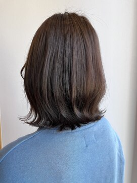 クリアスウィート(clear swi:t) 外ハネ肩下ボブx柔らか質感オリーブベージュ