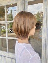 エイミーバイアフロート(amie by afloat) くびれレイヤーボブ×グレージュカラー◎ーふ