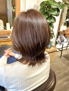 ヘアードレスビュー(hair dress V.I.E.W) ミディアムレイヤー