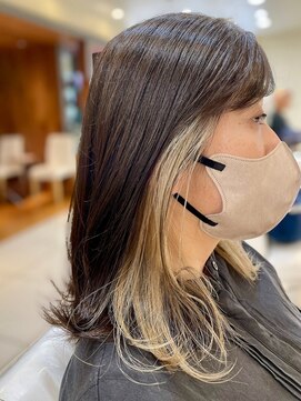 ザビー(THE B) 本八幡×インナーカラー×イヤリングカラー×ブリーチ