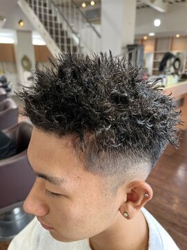 スリーク 吹田店(Sleek) スパイキーアフロ