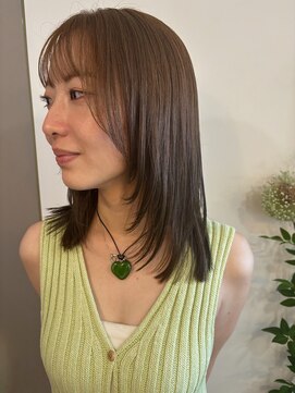 ヒリン(hirin) ◎オリーブベージュ×レイヤー◎