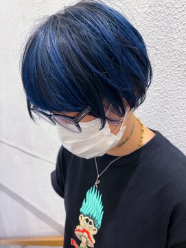 アッシュ 元住吉店(Ash) ブルーヘア/ブルーブラック/2トーンカラー