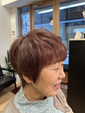 クレス 新宿御苑前(cresc) ピンクベージュ♪   50代/60代/白髪ぼかし/プライベートサロン