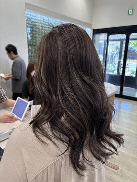 ディーボーイ 健軍店(D-BOY) ハイライトカラー/白髪ぼかし