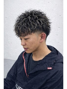 メンズ ラピス(Men's Lapis) ダレルパーマ × ホワイトメッシュ ダウンバング