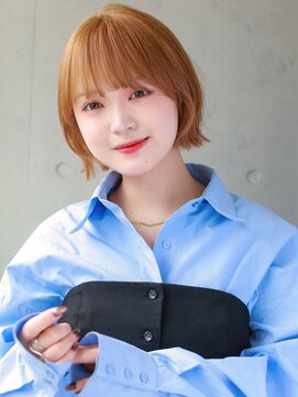 ガリカ シーム(Gallica/SEAM) 切りっぱなしミニボブに明るめベージュカラー