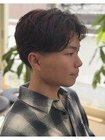 リア(Li'a)&nbsp;ニュアンフフェザー/メンズカット/テーパーフェード