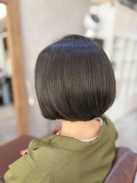 リボーン(reborn) 内巻きボブ