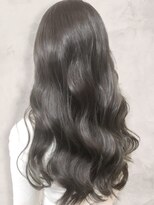 フロー(flow)&nbsp;大人美人艶カラーベージュ小顔カット透明感ウェーブロング