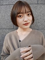 シュシュ(shushu)&nbsp;ぱっつんと軽めのショートボブ　【有海一生】