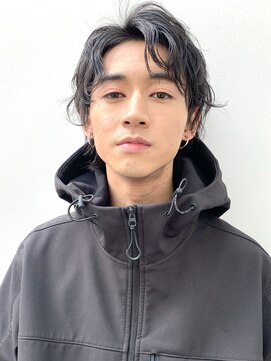 アルテ(ARTE) 【ARTE表参道/青山】センターパート×ツイスパ×黒髪