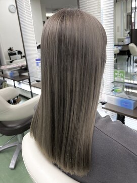 ゼロ(Zero) 大人可愛い20代30代40代髪質改善小顔サンドベージュ