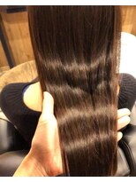 カミケンパセオ(kamiken.paseo)&nbsp;さらツヤ極上ストレート潤いなめらか美髪美人【カミケンパセオ】