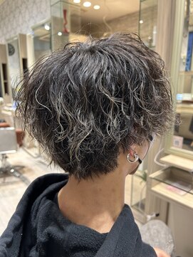 ビス リアン 川口店(Vis lien) ツイストスパイラルパーマ束感ショートマッシュ縦落ちツイスパ