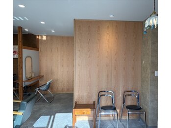 久留米美容室URU【ウル】