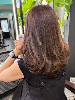 ヘアーラボ 樟葉(Hair Labo)の写真/大人女性にオススメの白髪ケア×髪質改善で髪と頭皮のお悩みをダブルで解消♪白髪も優しくキレイに染まる◎