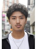 渋谷スパイキーパーマツイストショートオールバック30代