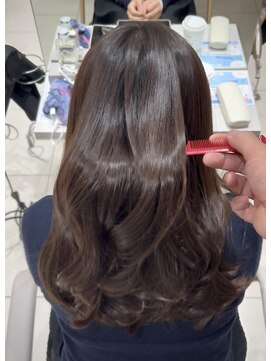 アフロート トウキョウ(AFLOAT TOKYO) 【髪質改善】で艶髪に。【酸性ストレート】【縮毛矯正】【美髪】