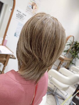 大人くびれボブ