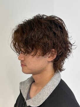 ニアウ 伊勢崎連取店(Niau) MEN’S HAIR/サーフカール/刈り上げセンターパート/伊勢崎
