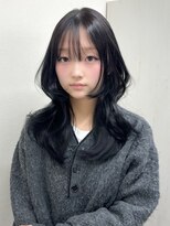 ハチ(HACHI)&nbsp;顔まわりレイヤーカットで巻いてもまとまって可愛いヘアに